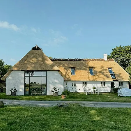 Thatched 19th-century On Aero Søby